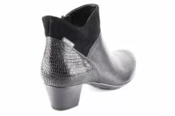 MICHAELA -New Balance Shop michaela 2